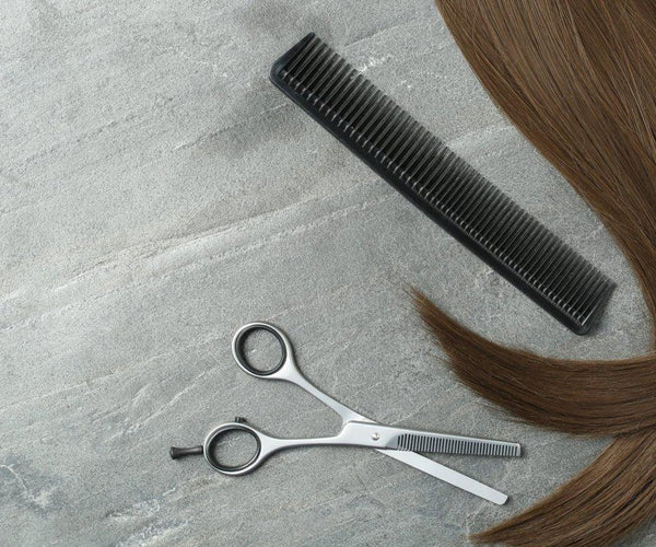 How Do You Blend With Thinning Scissors?