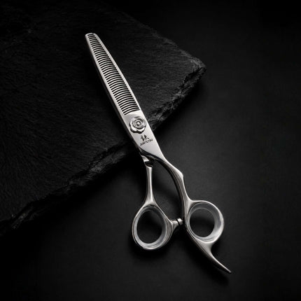 Juntetsu Rose thinning scissor on dark background