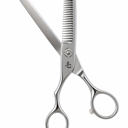 Ichiro Crown Lefty Thinning Scissors open, showing the row of V-shaped teeth and the plain blade